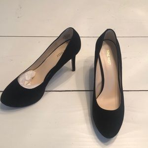 Nine West Juliette Black Suede Pumps
